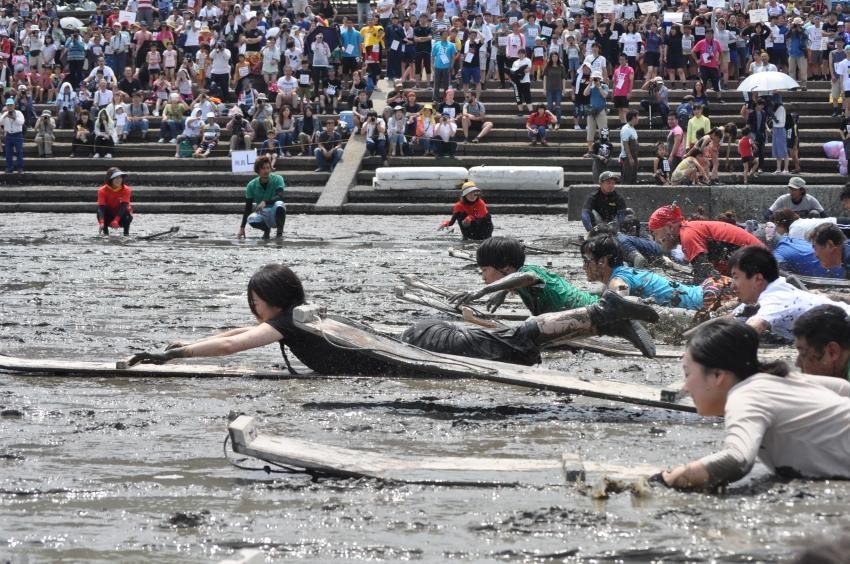 การแข่งขันในกาตะลิมปิก