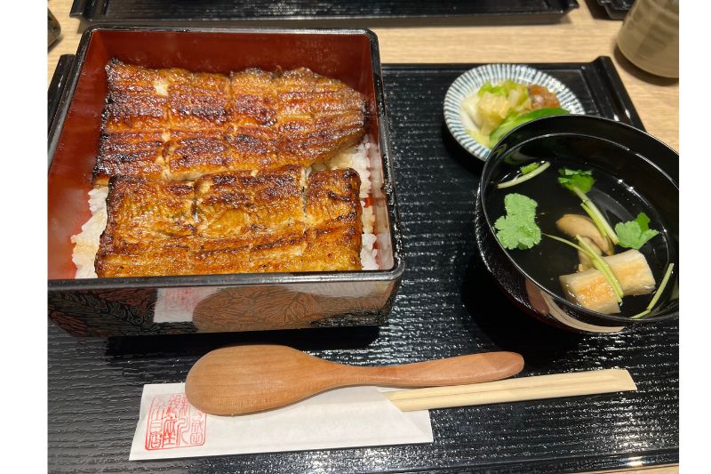 ข้าวหน้าปลาไหล